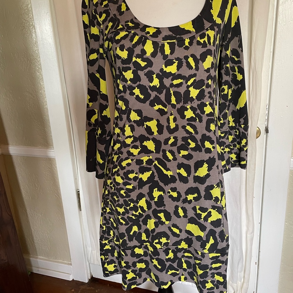 Diane VonFurstenberg Vintage dress/tunic size 4